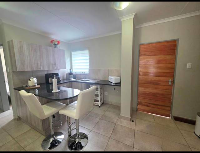 2 BEDROOM HOUSE FOR SALE IN PARKDENE